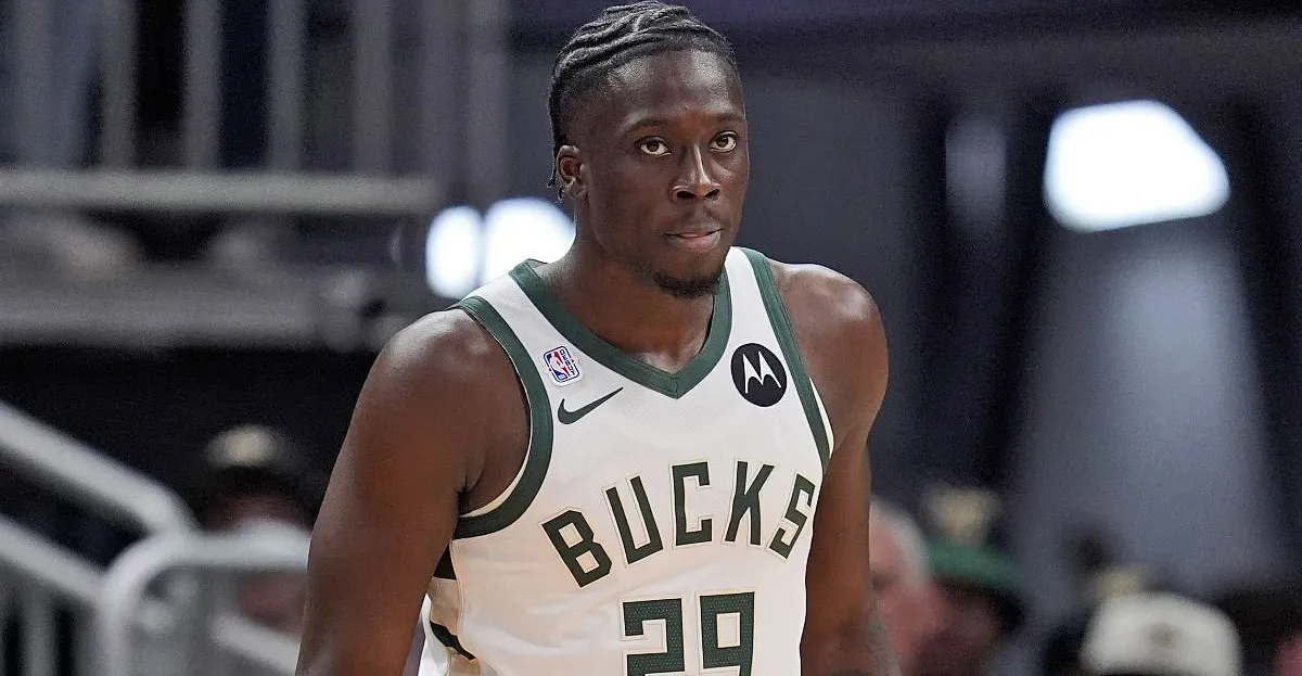 NBA : Sous l'œil ému de Giannis, un frère Antetokounmpo concrétise son rêve ultime !