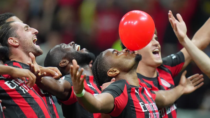 Choc à l'AC Milan: Nkunku et Fofana Mis au Placard par Amorim – Quel Impact sur la Série A ?