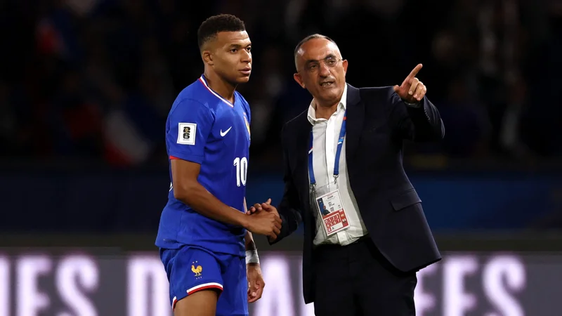Faut-il parier sur l'Équipe de France après l'affaire Sanhadji ? Les cotes sous tension