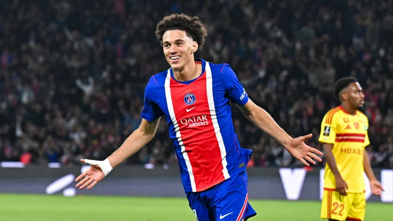 Akliouche : Premier but avec le PSG — Impact sur vos paris football