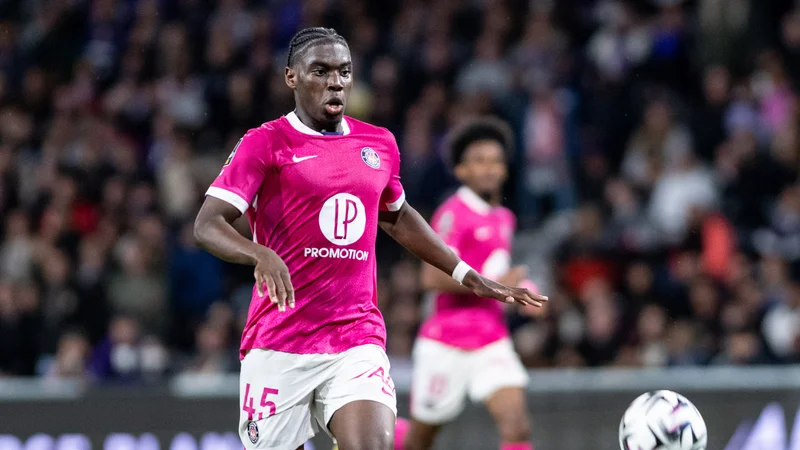Alexis Vossah : Choix de rester au TFC — Ce que ça signifie pour vos paris