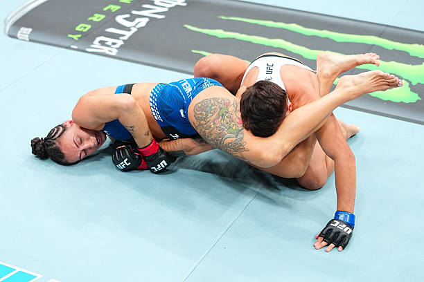 Casey O'Neill : Soumission Époustouflante — Quel Impact sur vos Pronos MMA ?