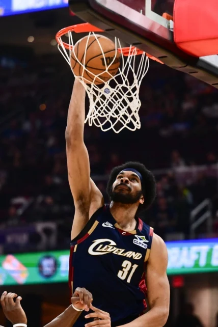 Cavaliers : Un Trade de Jarrett Allen en Vue ? L'Impact sur les Futures Cotes de Cleveland