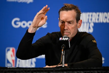 Cavaliers : Le Destin de Kenny Atkinson Scellé ! Quel Impact sur la Moneyline NBA ?