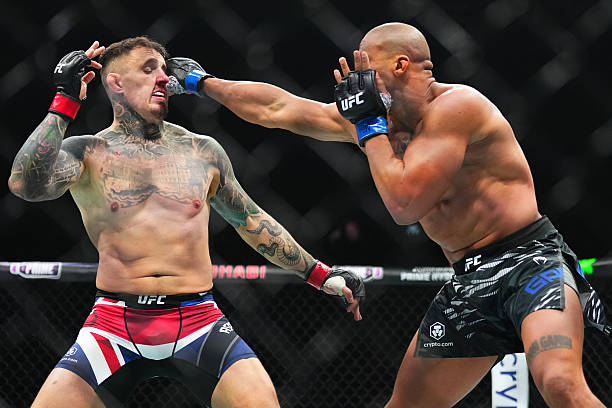 Gane Défi Pereira : La Confiance de 'Bon Gamin' Va-t-elle Redéfinir les Cotes UFC ?