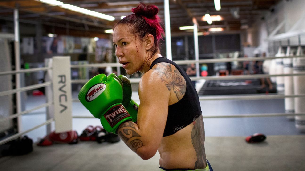 Cris Cyborg et l'Ombre de la Retraite : Quelle Stratégie pour le PFL Title Fight du 22 Août?