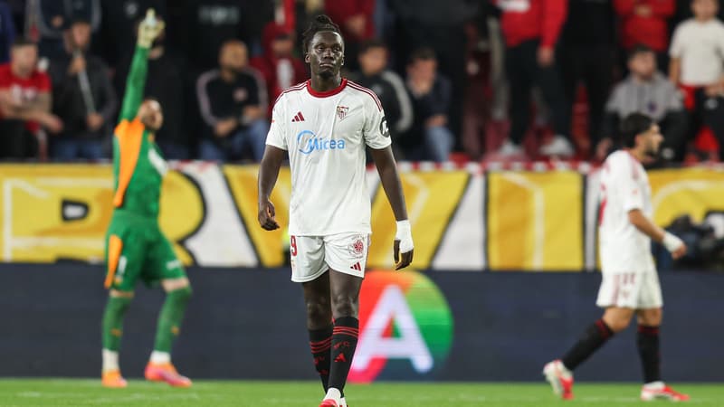 Crise au Séville FC : L'accueil houleux des supporters met l'équipe sous pression avant le prochain match