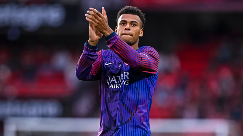 Désiré Doué snobé : Quel impact sur les cotes de ses prochains matchs ?