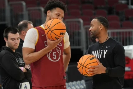 Draft NBA 2026 : Joshua Jefferson, Futur Cavalier ? Analyse Stratégique pour les Paris