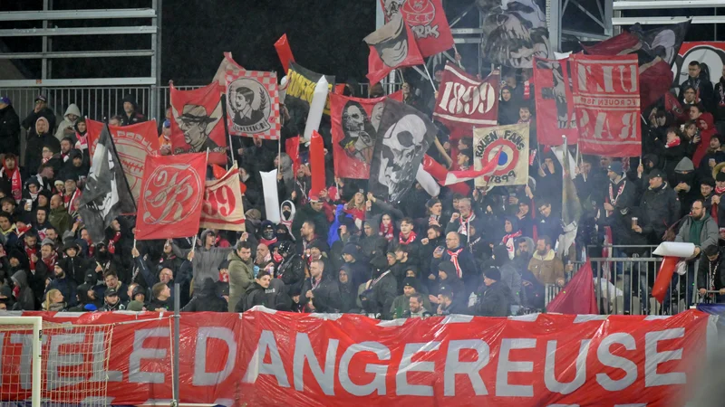 FC Rouen Écrase QRM (3-0) : Un Derby Tonitruant Redéfinit la Dynamique en Ligue 3