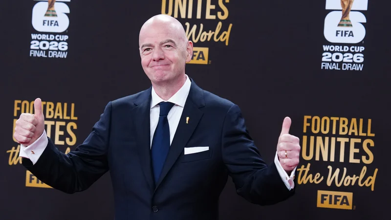 FIFA: 40 Millions de Dollars en Jeu – Infantino Redessine le Paysage du Football et des Cotes Futures