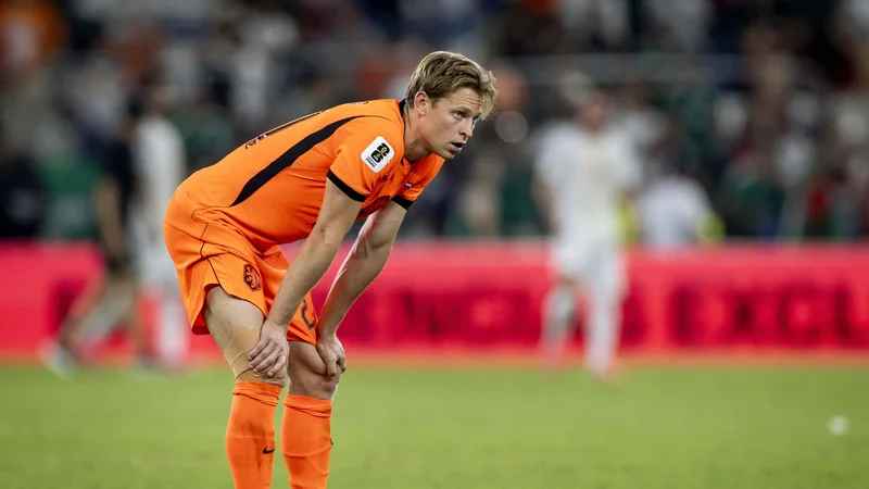 Frenkie de Jong sur la Touche : Quel Impact sur les Cotes du Barça et la Prochaine Moneyline ?