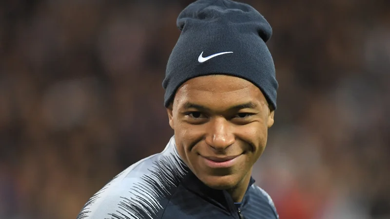 Kylian Mbappé : Nouveau sponsor — Ce que ça signifie pour vos paris football