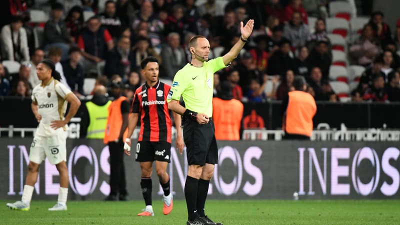 Ligue 1 : L'Arbitrage 'Léonard' Redéfinit la Discipline – Quel Impact pour Nice et Lens sur les Marchés des Cartons ?