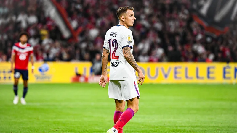 Lucas Digne absent : Impact sur les cotes PSG-Monaco et vos paris