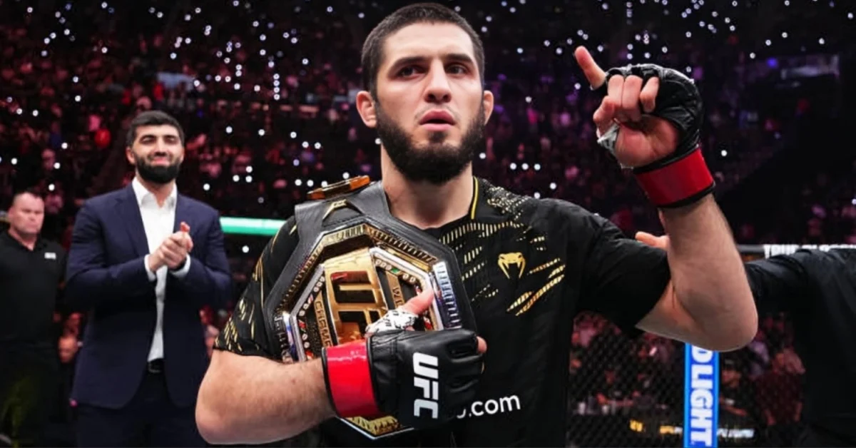 Makhachev Décrypte Sambo vs Jiu-Jitsu : Quel Impact sur sa Domination en Lightweight ?