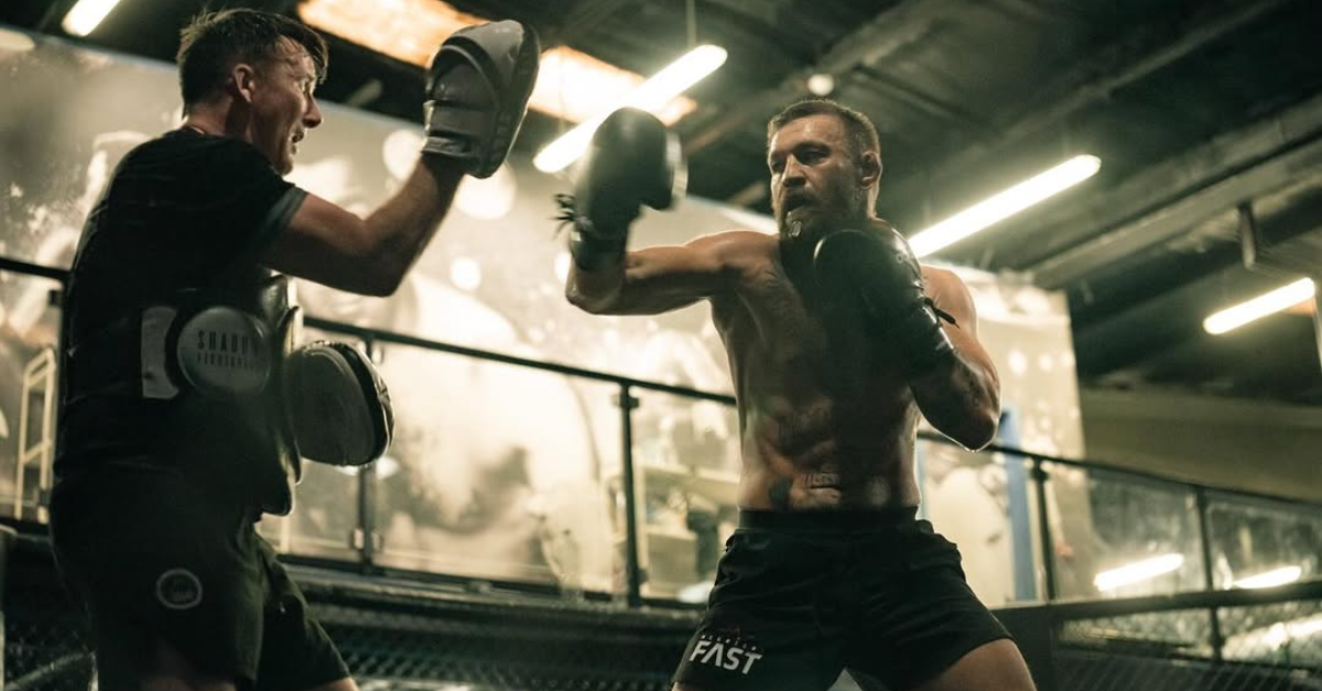 UFC 329 : Les Clichés d'Entraînement de Conor McGregor Face à Max Holloway Redéfinissent le Moneyline !