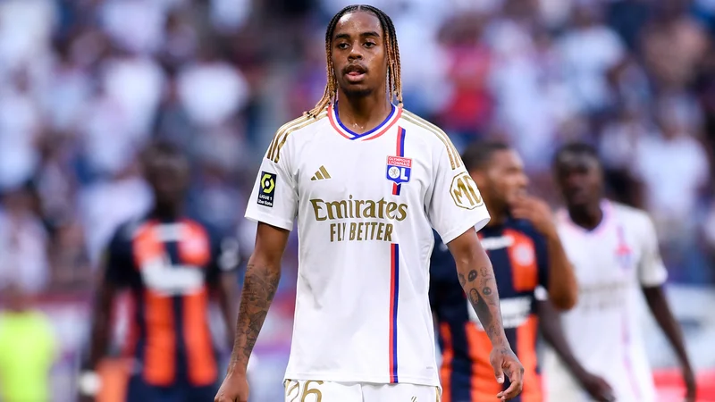 Mercato : Le Transfert de Barcola (PSG) et l'Impact Financier Crucial pour l'OL