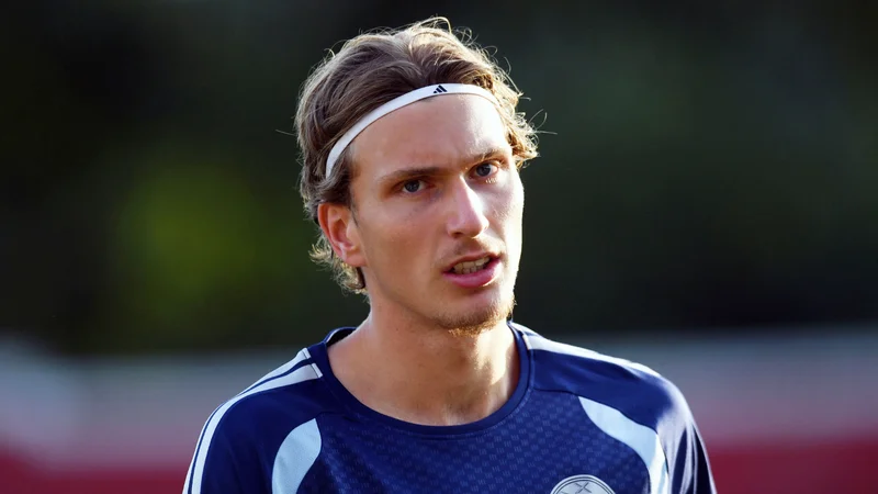 Mercato : Mika Godts au PSG, un pari stratégique sur l'avenir qui renforce la profondeur de banc