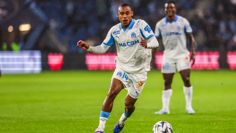 Mercato OM : Le Départ Potentiel d'Igor Paixao, un Coup Dur pour les Cotes Marseillaises ?