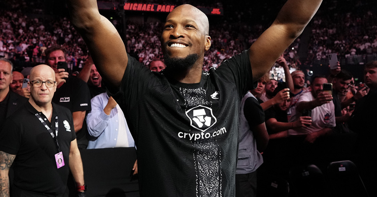 Michael Page chez Misfits — Les bookmakers revoient tout à la baisse ?