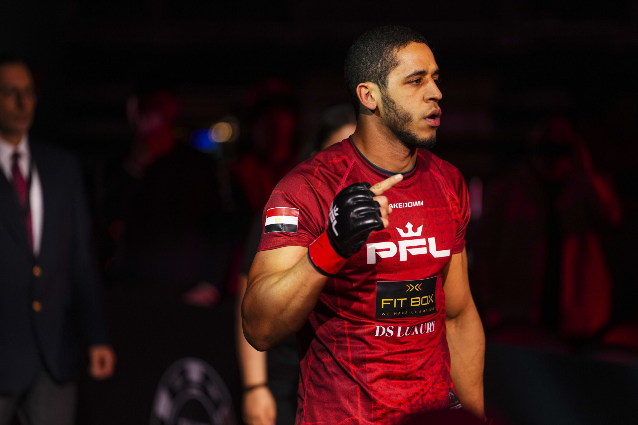 MMA PFL : Omar El Dafrawy Démolit James Vake par KO – Quel Impact sur sa Course au Titre et les Cotes ?