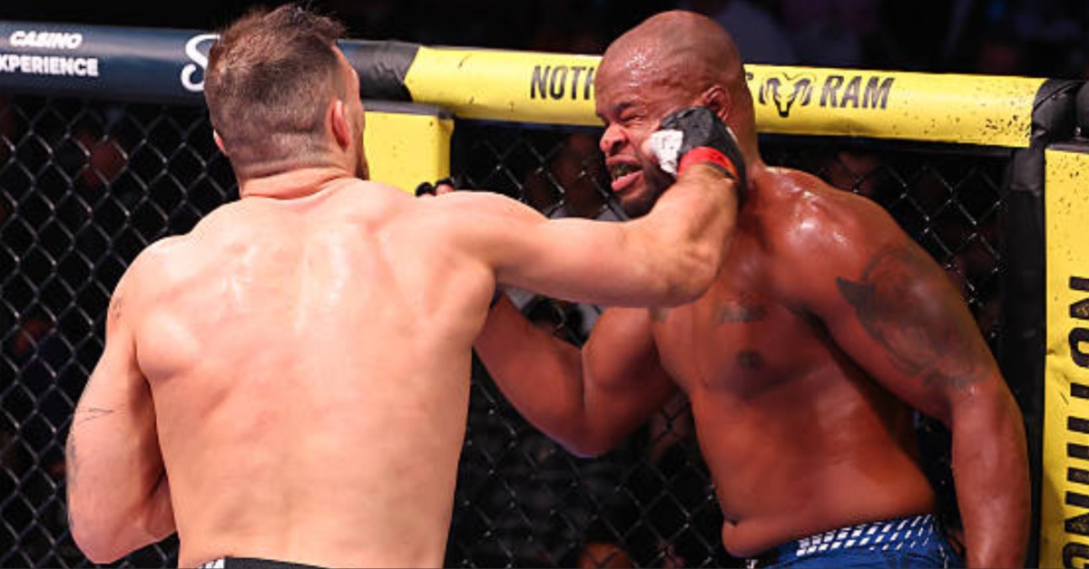 Modestas Bukauskas S'impose par Split Decision à l'UFC Vegas 117 : Analyse d'une Victoire Serrée et Impact sur les Cotes Futures
