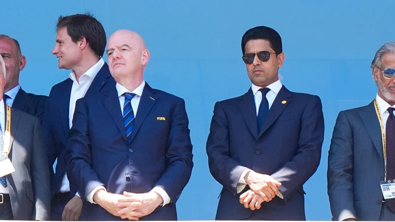Nasser al-Khelaïfi vs. Infantino : Quel Impact sur les Paris du PSG à Long Terme ?