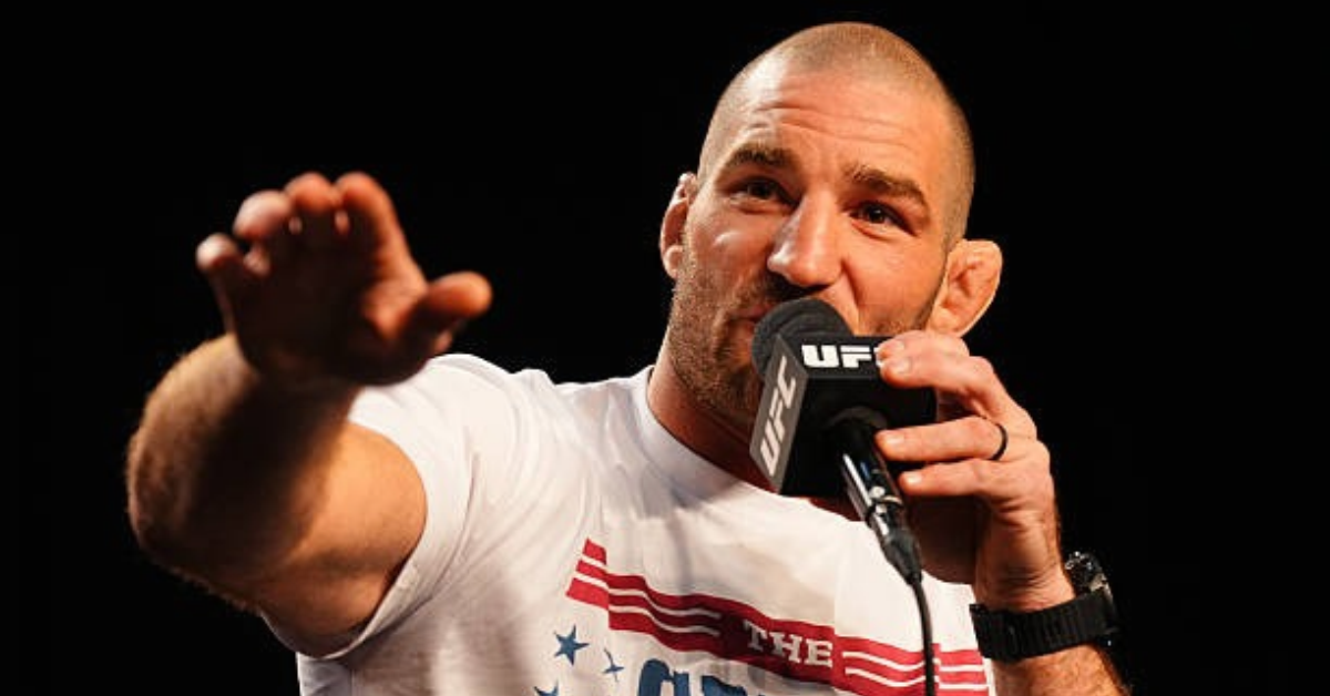 Sean Strickland : 15M$ en boxe — Les cotes MMA sous tension !