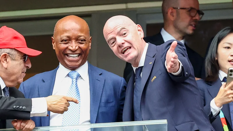 Stabilité FIFA-CAF : L'Alignement Motsepe-Infantino Redéfinit-il la Moneyline des Qualifications Africaines ?