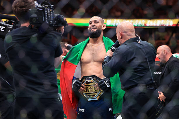 UFC 328 : Khamzat Chimaev, le 'Chalk' Indestructible du Middleweight – Analyse des Cotes !