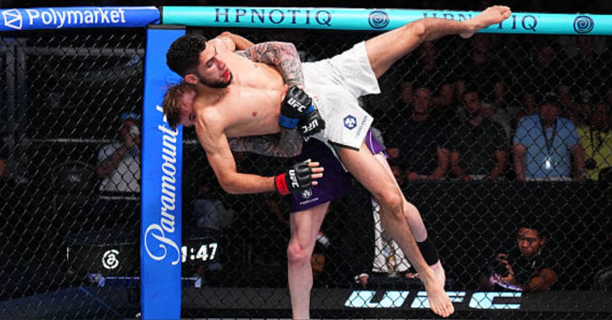 UFC Lightweight : Tom Nolan Buste Fares Ziam et S'invite dans le Top 15 – Quel Impact sur les Cotes ?