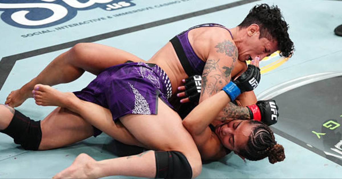 UFC Vegas 115 : Virna Jandiroba Écrase Ricci et Redéfinit le Moneyline en Strawweight