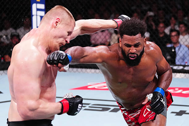 Faut-il parier sur Waldo Cortes-Acosta ? Les cotes MMA s'emballent